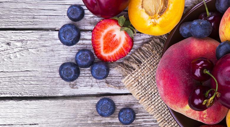 Какие фрукты и ягоды помогают снизить вес?